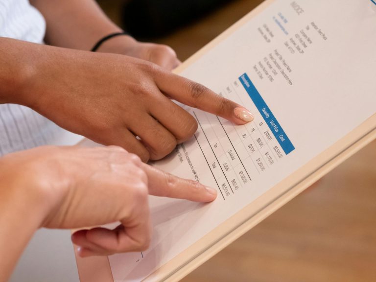 Tehokas laskutus alkaa sopimuksesta – Näin lopetat pankkina toimimisen ja varmistat saatavasi